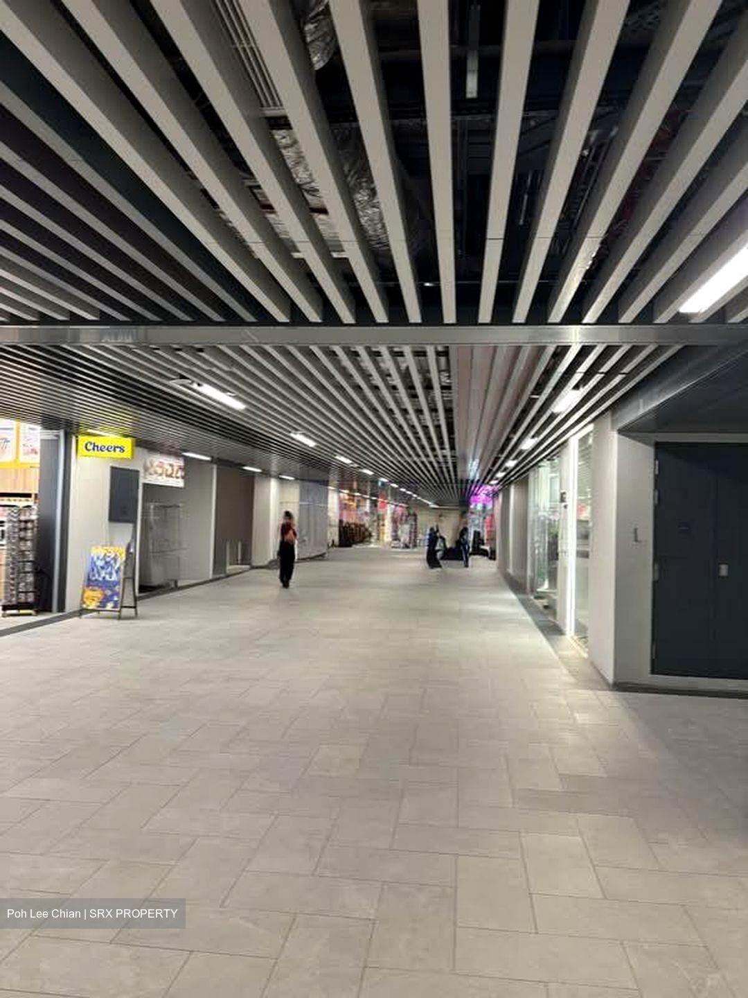 Club Street (D1), Retail #540849511